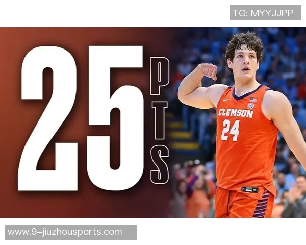 PJ霍尔谈加盟黄蜂的感受与夏联队友的默契建立