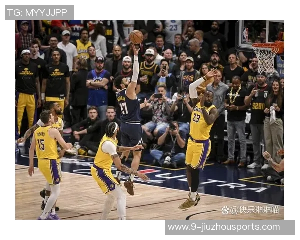 克尼佩尔半场表现抢眼6中2贡献5分4助攻正负值高达11 克尼佩尔半场表现抢眼6中2贡献5分4助攻正负值高达11