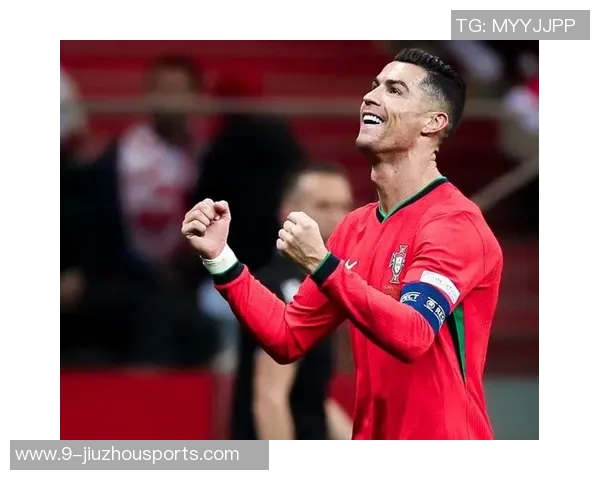 C罗双响助力球队连胜十场社交媒体分享成功秘诀与努力工作的重要性